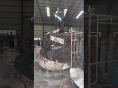 مجسمه آبنما