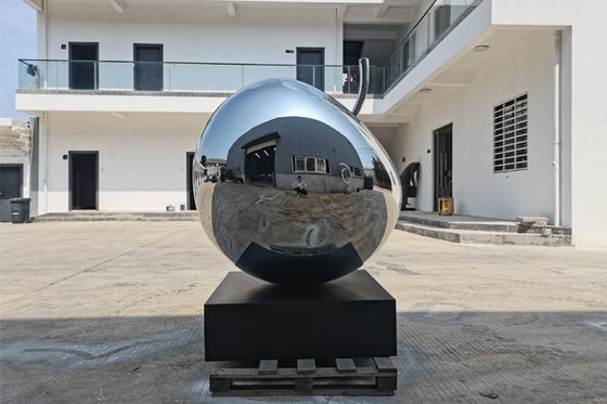 قیمت خوب مجسمه سیب باغی صیقلی با فولاد ضد زنگ مدرن با ارتفاع 145 سانتی متر آنلاین