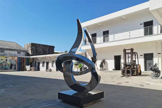 قیمت خوب 2M آینه فولاد ضد زنگ مدرن مجسمه باغ آراسته شده آنلاین