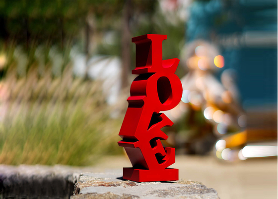 قیمت خوب مجسمه بزرگ تزئینی منظره ای قرمز فولاد ضد زنگ عشق آنلاین