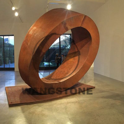 قیمت خوب مجسمه فولادی Corten زنگ آلود فواره آب برای تزئینات بیرونی آنلاین