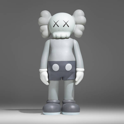 قیمت خوب اثر هنری بیانیه: مجسمه فایبرگلاس بزرگ KAWS برای کلکسیونرها آنلاین