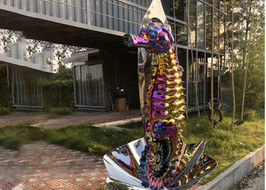 مجسمه بزرگ Lifelike Seahorse استیل ضد زنگ در پوسته برای فضای باز