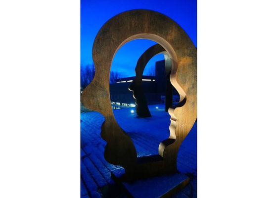 مجسمه هنری صورت فلزی بزرگ Corten Steel Metal برای فضای باز