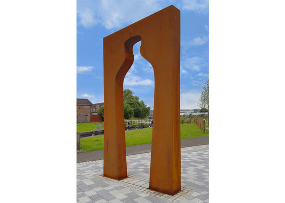 طراحی منظره بزرگ Corten Steel Garden بطری مجسمه سازی